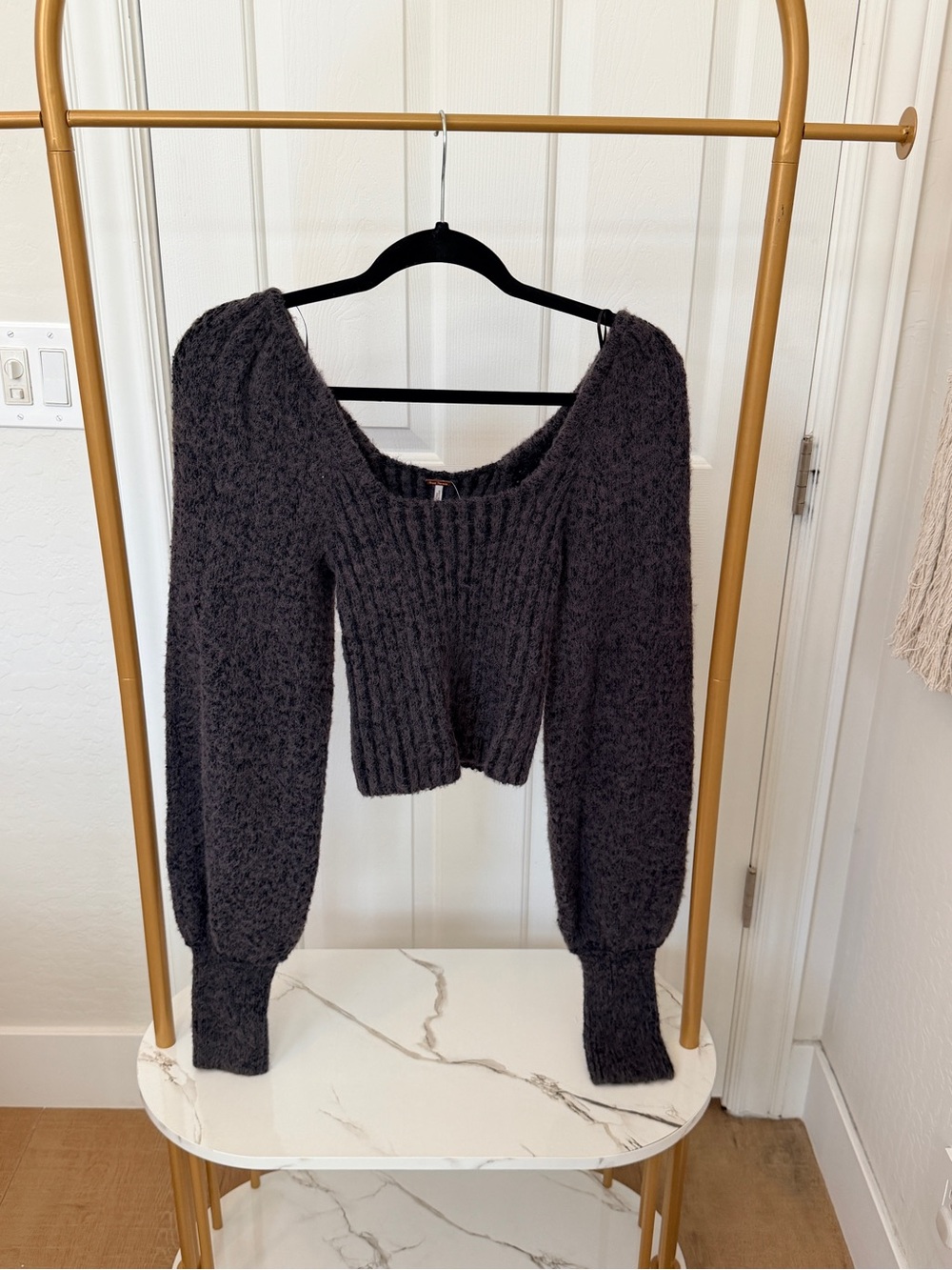 Free people Women's Dark Gray Puffy Sleeve Knit Sweater